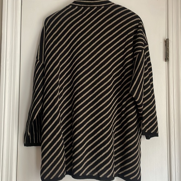 NWT Roni Bis Black & Tan Stripe Knit Sweater Jacket S-M - Picture 8 of 8